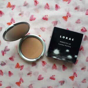 LORAC: Perfectly Lit Oil Free Luminizing Powder in Spolight